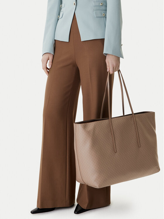 Calvin Klein Дамска чанта Calvin Klein Emblem Aop Large Tote W/ Pouch LV04F3364G Бежов