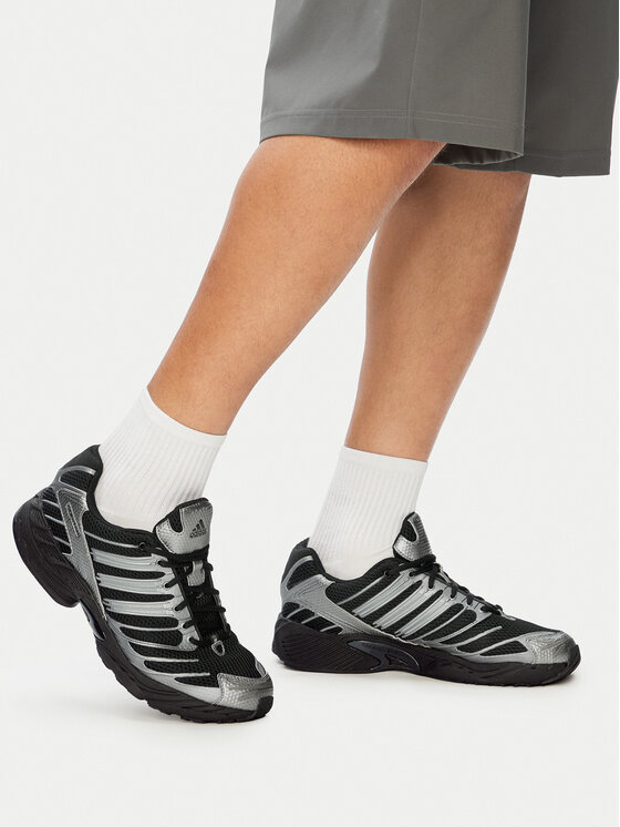 adidas Сникърси adidas Adistar Control 3 HQ2665 Черен