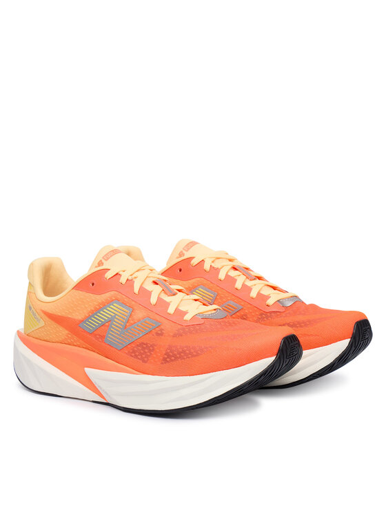 New Balance Tekaški čevlji New Balance FuelCell Rebel V5 MFCX3L8 Oranžna
