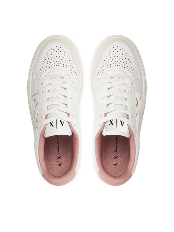 Armani Exchange Sneakersy Armani Exchange XDX147 XV830 U274 Biela