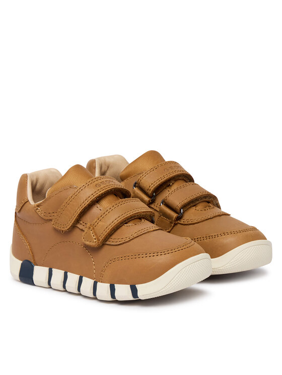 Geox Zapatillas Geox B Iupidoo Boy B5655B 000CL C6627 Marrón