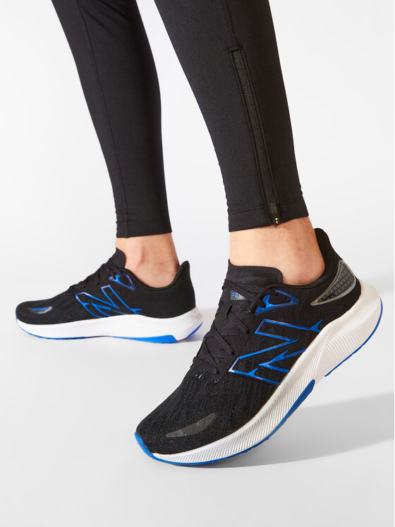 New Balance Buty do biegania New Balance FuelCell Propel v3 MFCPRCD3 Czarny