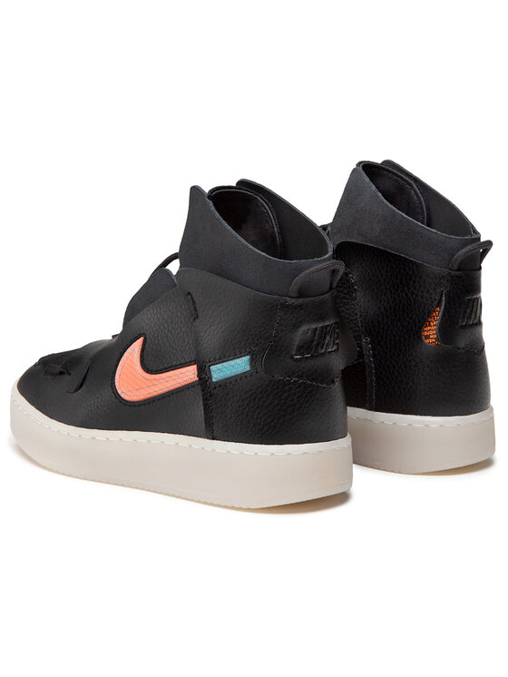 nike vandalised noir