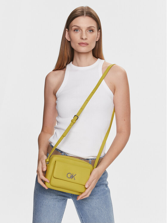 Calvin Klein Borsetta Calvin Klein Re-Lock Camera Bag W/Flap K60K611083 Giallo