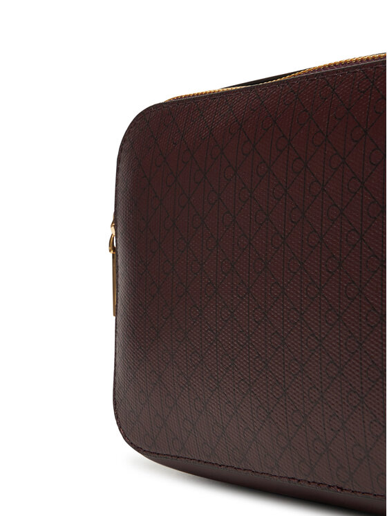 Calvin Klein Borsetta Calvin Klein Emblem Aop Elongated Camera Bag LV04F3268G Bordeaux