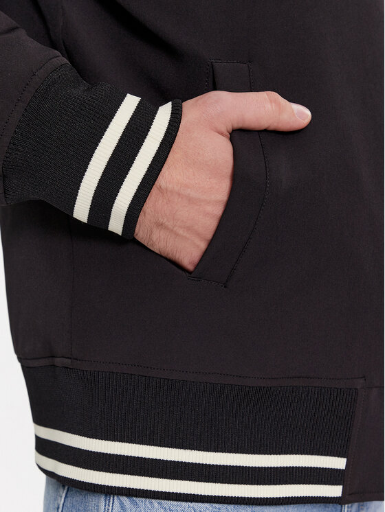 Kappa Kappa Cazadora bomber Authentic Gomin 331H2MW Negro Comfort Fit
