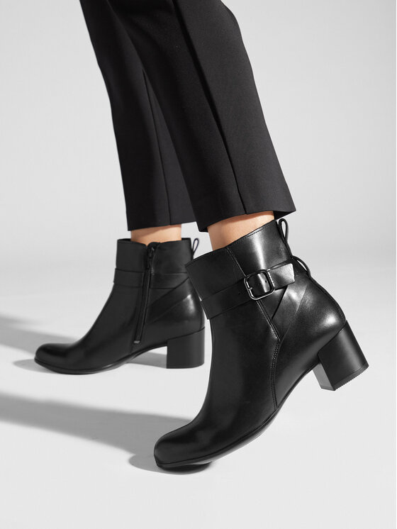 ECCO Členková obuv ECCO Dress Classic 35 20991301001 Čierna