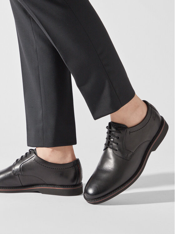Clarks Туфлі Clarks Atticus Ltlace 261736087 Чорний