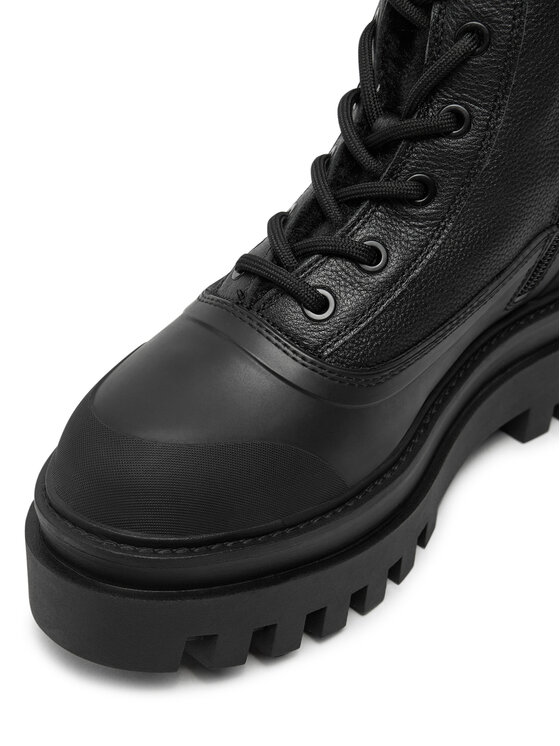 Calvin Klein Jeans Pohodni čevlji Calvin Klein Jeans Flatform Lace Up Boot Padded YW0YW01557 Črna
