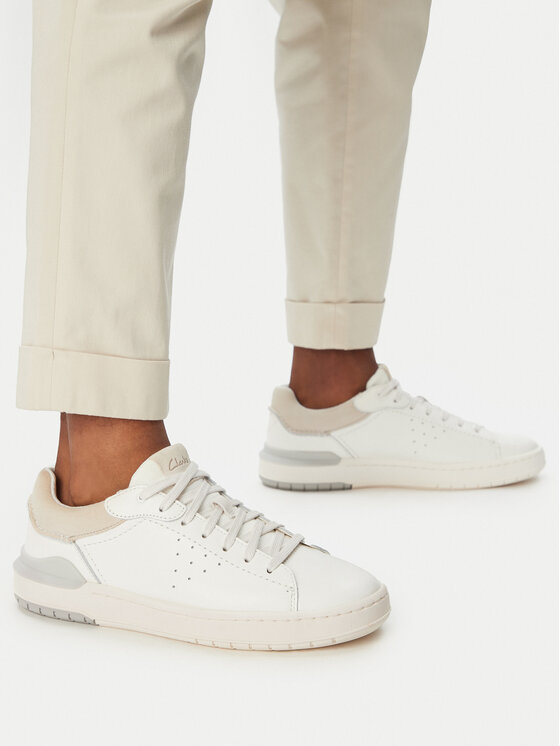 Clarks Снікерcи Clarks Courtlite2 Run 26181325 Білий