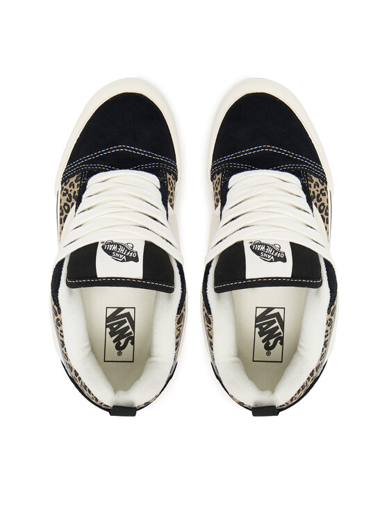 Vans Tenis superge Vans Knu Skool VN000D756I71 Črna