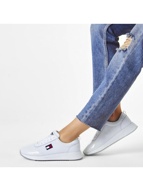 Tommy Jeans Laisvalaikio batai Tommy Jeans Wmns Tommy Jeans Flexi Runner EN0EN00946 Balta