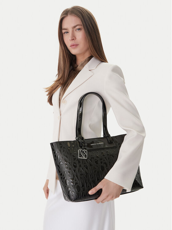 Armani Exchange Rankinė Armani Exchange XW001481 AF17290 UC001 Juoda