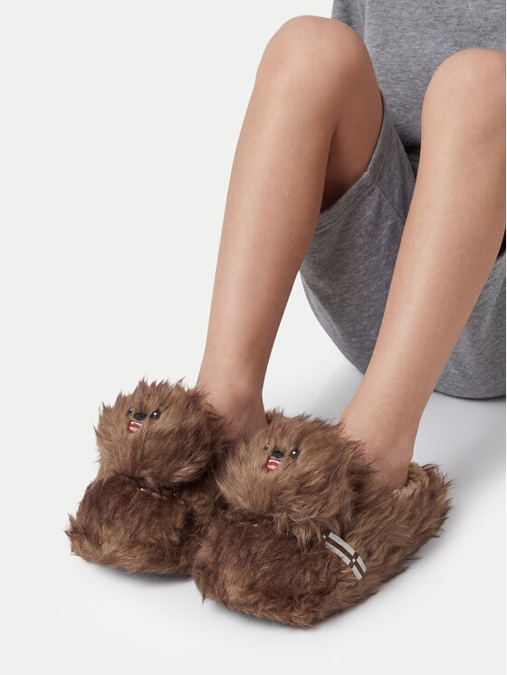 Star Wars Kapcie Star Wars CEO-NJ-AW25-232SW Brązowy