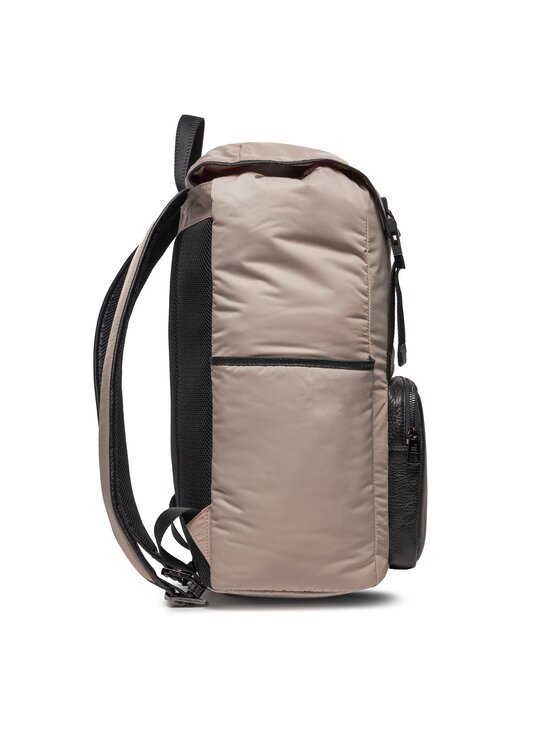 Tommy Hilfiger Hátizsák Tommy Hilfiger Th Lux Nylon Flap Backpack AM0AM11817 Bézs