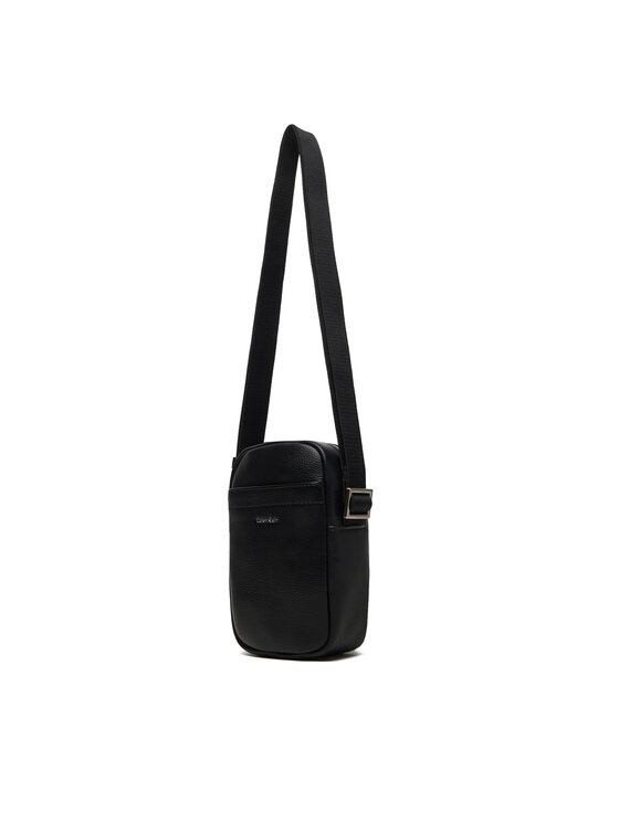 Calvin Klein Bandolera Calvin Klein Raised Slim Reporter LV04D3278G Negro