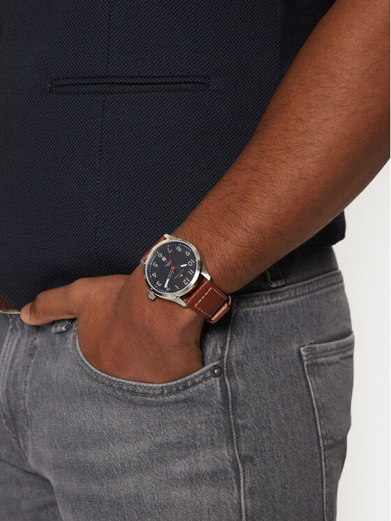 Tommy Hilfiger Часовник Tommy Hilfiger 1710559 Кафяв