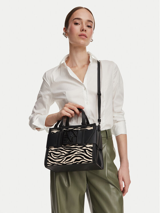 Armani Exchange Soma Armani Exchange XW000392 AF26445 MC149 Melns
