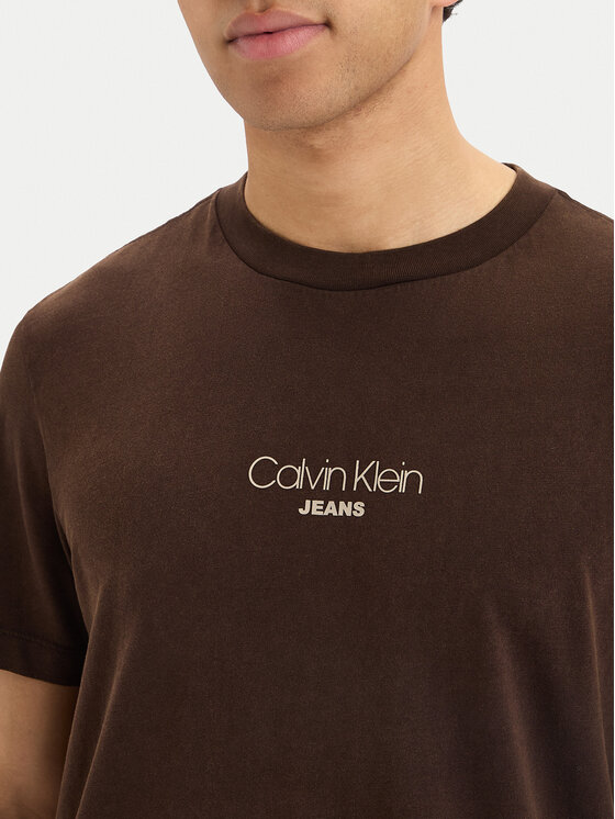 Calvin Klein Jeans Calvin Klein Jeans Camiseta LV04RB824G Marrón oscuro Regular Fit