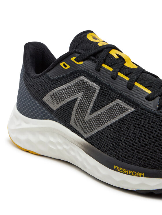 New Balance Pantofi pentru alergare New Balance Fresh Foam Arishi v4 MARISYY4 Negru