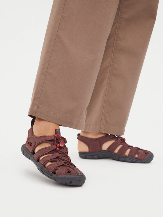 Keen Sandály Keen Clearwater Cnx Lleather 1025088 Bordó