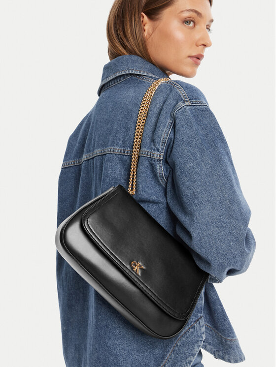 Calvin Klein Borsetta Calvin Klein Ck Convertible Chain Medium Bag LV04F3171G Nero