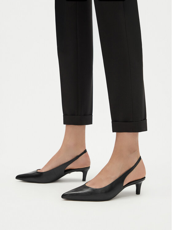 GINO ROSSI Pantofi pumps Gino Rossi JUDITH-118067 Negru