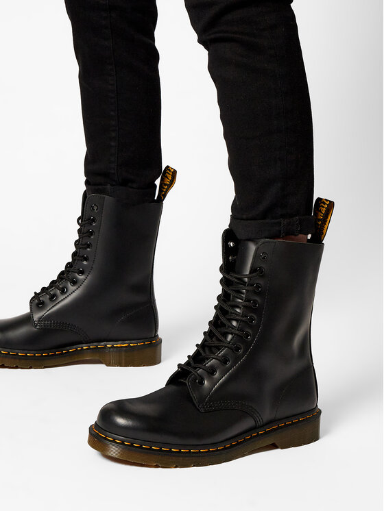 Dr. Martens Šņorzābaki Dr. Martens 1490 Smooth 11857001 Melns