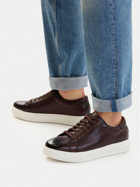 Clarks Снікерcи Clarks Goswell Tie 26186560 Коричневий