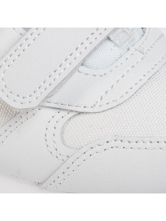 Nike Снікерcи Nike Md Runner 2 (Psv) 807317 019 Сірий