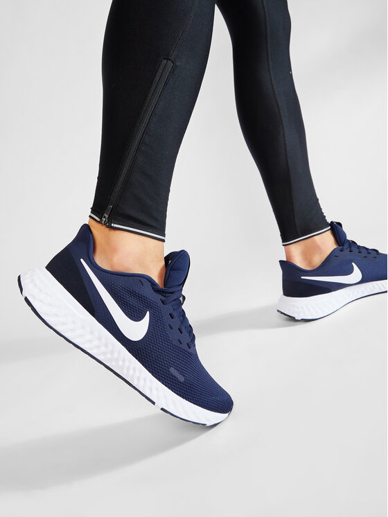 Nike Buty do biegania Nike Revolution 5 BQ3204 400 Granatowy