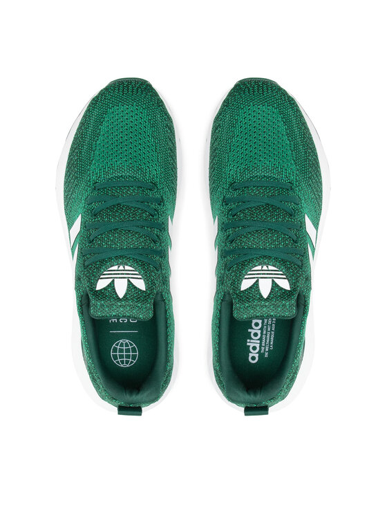 adidas Сникърси adidas Swift Run 22 GZ3501 Зелен