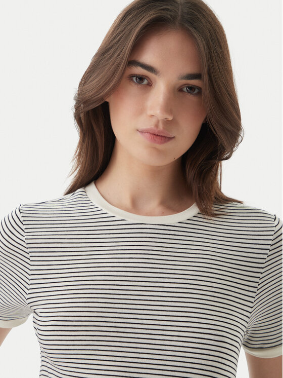 ONLY ONLY Camiseta Tine 15315406 Negro Regular Fit