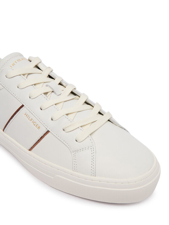 Tommy Hilfiger Sneakers Tommy Hilfiger Dress Casual Leather Sneaker FM0FM05989 Bianco