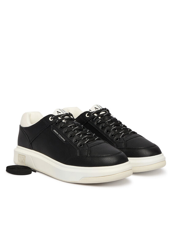 Armani Exchange Снікерcи Armani Exchange XM001722 AF17540 MC138 Чорний