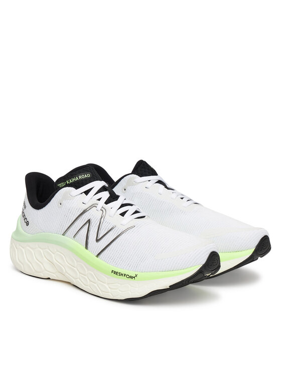 New Balance Tekaški čevlji New Balance Kaiha Road MKAIRCV1 Bela