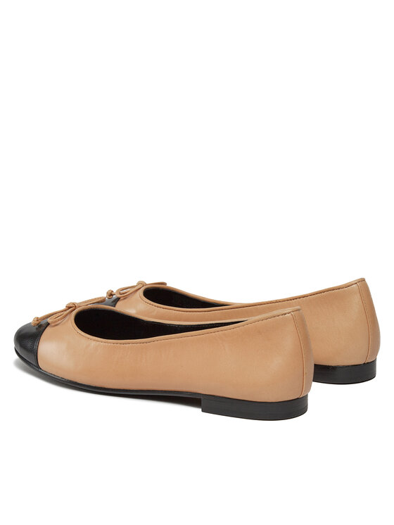 Tory Burch Baleriny Tory Burch Cap-Toe Ballet 154513 Beżowy
