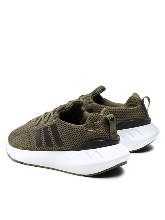 adidas Снікерcи adidas Swift Run 22 J GZ0806 Зелений