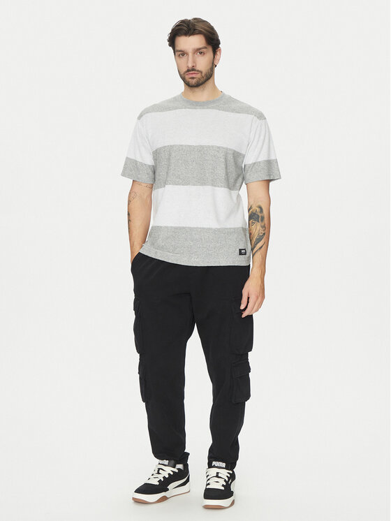 Vans Vans Majica Bergman VN000KUE Siva Regular Fit