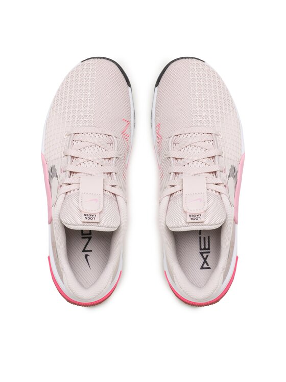 Nike Čevlji za telovadbo Nike Metcon 8 DO9327 600 Roza
