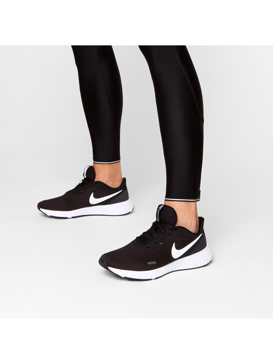 Nike Tenisice za trčanje Nike Revolution 5 BQ3204 002 Crna