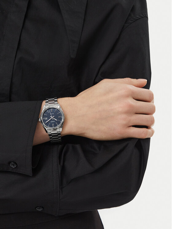 Casio Zegarek Casio UTP-1302PD-2A1VEF Srebrny