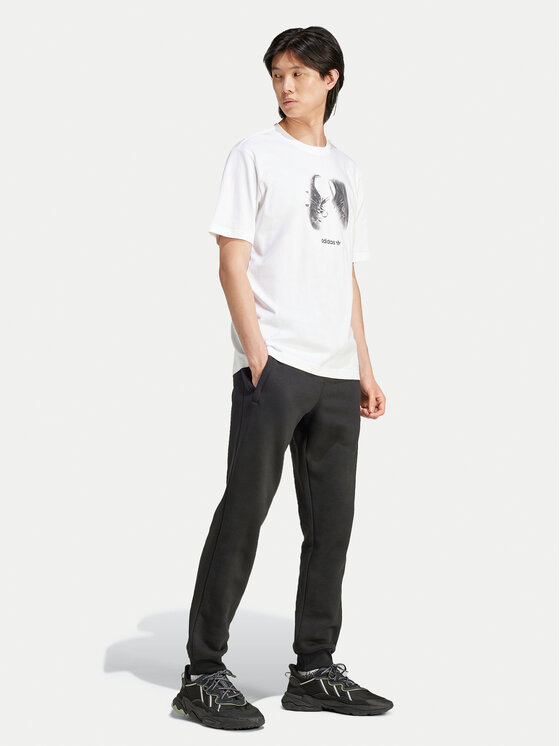 adidas adidas Футболка Supply Street IY3430 Білий Regular Fit