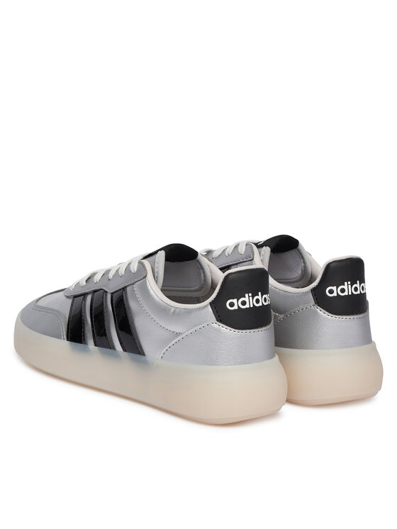 adidas Снікерcи adidas Barreda Decode JR7224 Срібний