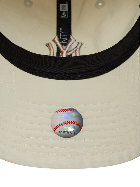 New Era Шапка с козирка New Era New York Yankees Recycled 9Twenty 60595203 Екрю