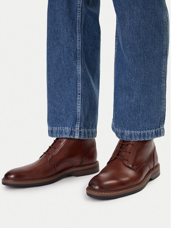Clarks Черевики Clarks Aldwin Chukka 26178425 Коричневий