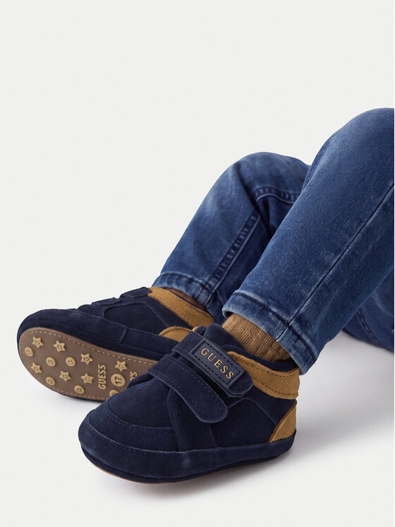 Guess Krabbelschuhe Guess CEO-CM251231-1 Dunkelblau