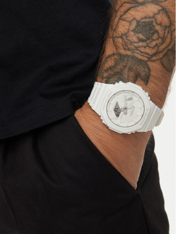 G-Shock Часовник G-Shock GA-2100-7A7ER Бял