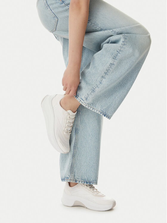 Calvin Klein Sneakersy Calvin Klein Chunky Runner Laceup Hf Blst Ny HW0HW03111 Biela