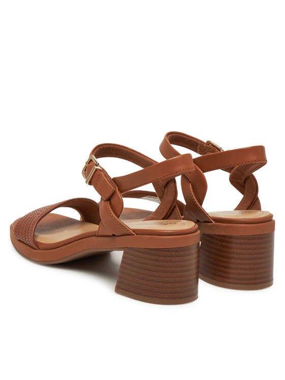 Clarks Sandali Clarks Jaylan Ray 26181661 Marrone